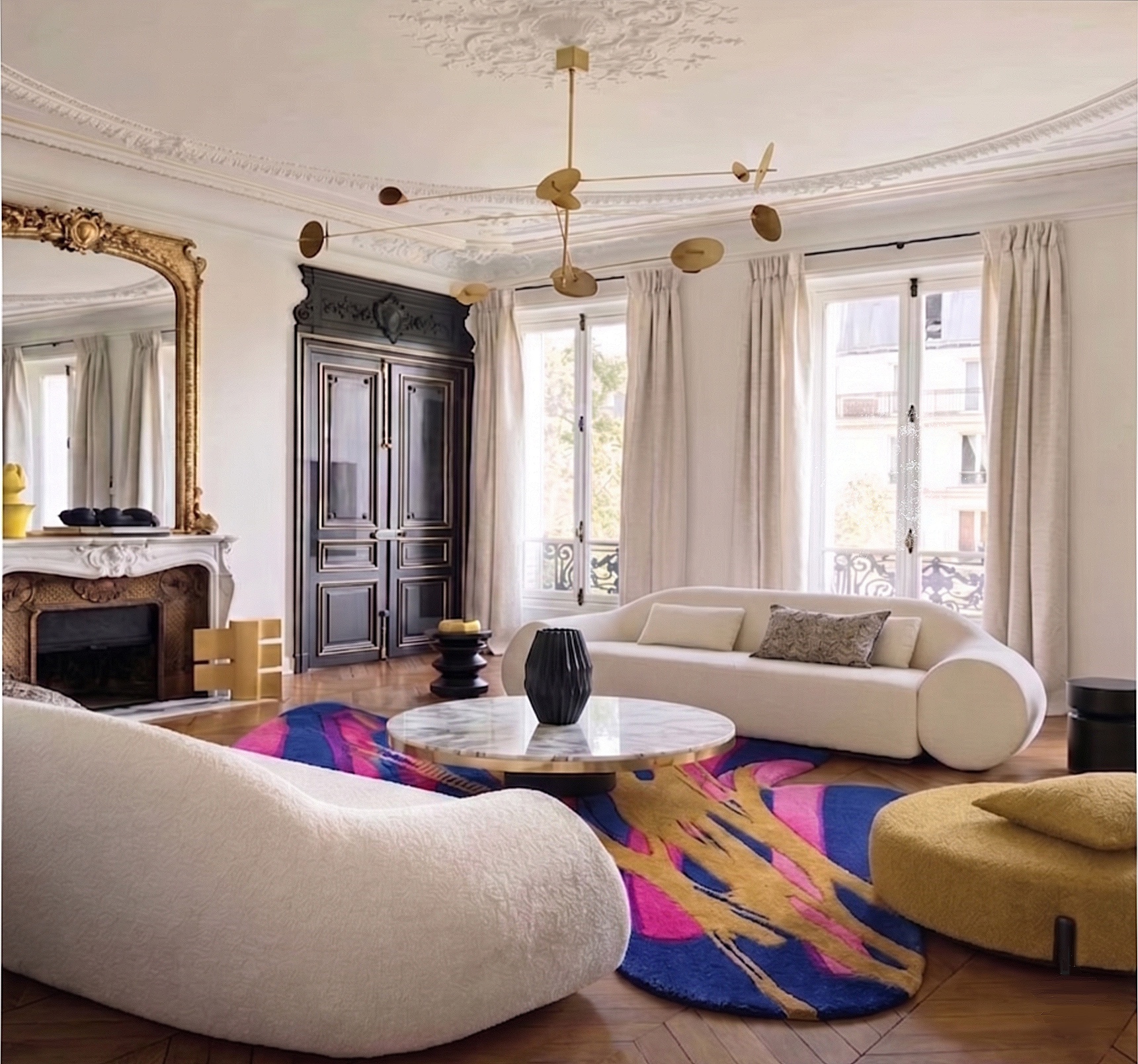 Swirl Rug Interior